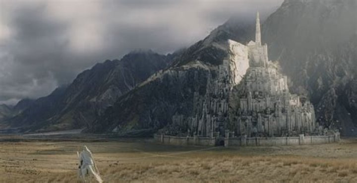 Is minas tirith in gondor?