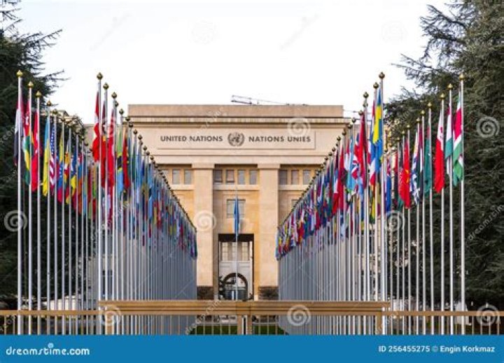 What headquarters are in geneva?