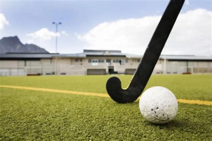 Which sport uses the lightest ball?