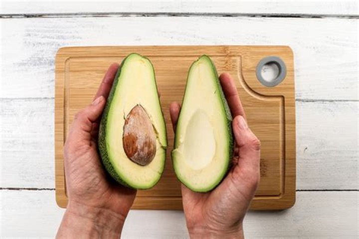 Will an avocado ripen once cut?